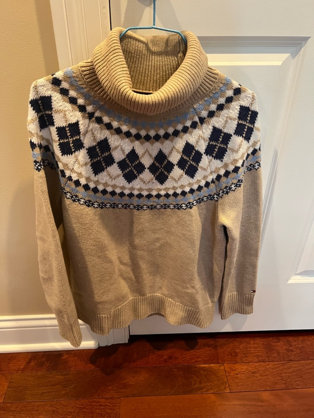 Tommy Hilfiger Women’s Sweater